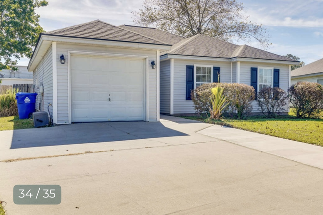 Home has spacious driveway for up to 3 cars - Welcoming Pet Friendly North Charleston home