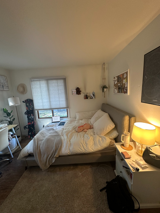 Bedroom - University Court Apartments, Sublease for Jan-May 2025, Right Next to Campus, Cheap Rent!