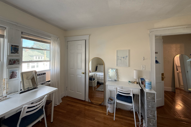 Other Desk - Off-campus House Close to Campus on Gerald Road