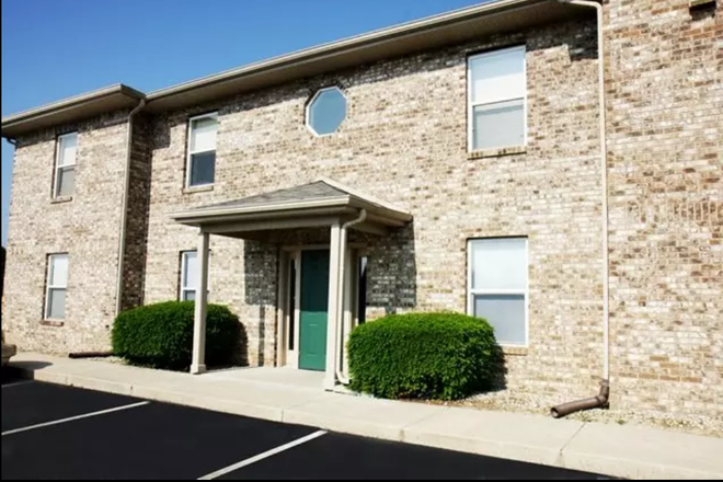 Outside view - Barrington West Apartments