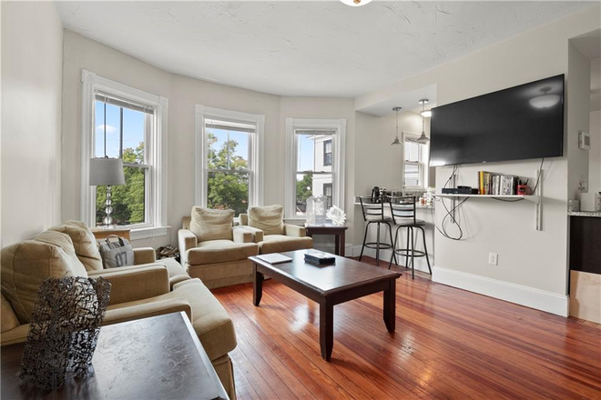Living Room - Spacious, Furnished 2nd Floor 4 bed 2 bath