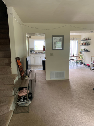 Living room - Room Available in Townhouse off South Main