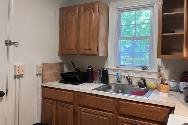kitchen - Umass bus- One bedroom apartment - June 25, Amherst