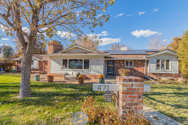  - Amazing 4bd/3ba single family home with opportunity to sublet furnished basement studio