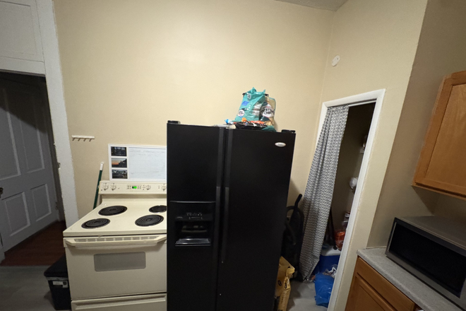 Kitchen - House Sublease: 1-2 Bedrooms available for Spring or Summer.