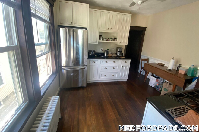 . - 5 bed 2 bath available June! Apartments
