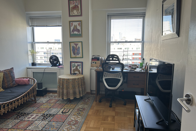 Study/3rd BR - Large faculty Housing apartment for FEB-MARCH 2025