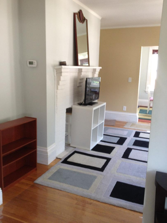 common area - One Furnished Bedroom for Rent to a undergraduate or Graduate Student Duplex