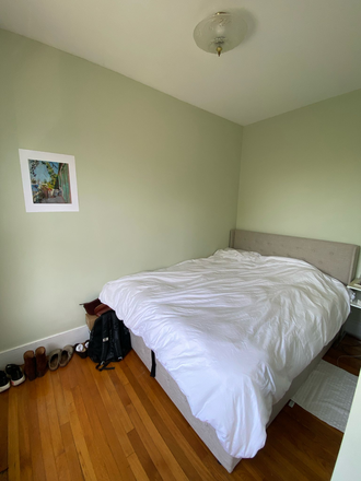 Bedroom for rent - Perfectly Located Bedroom For Rent (3 or 15 month rental)