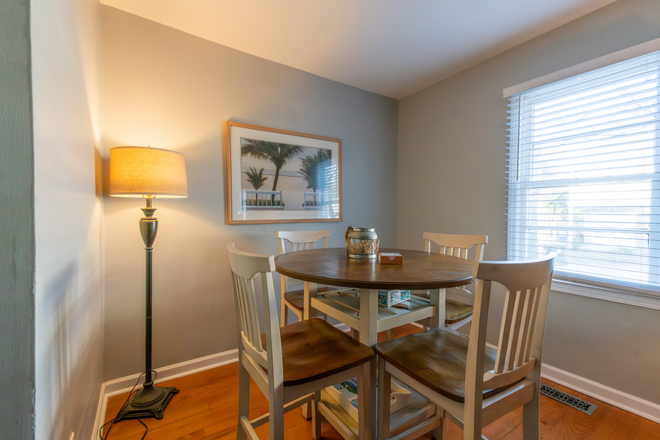 Dining Room - Looking for the perfect home base in Charleston?