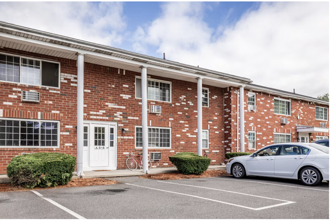 Outside view - Lantern Court Apartments (Shared Housing)