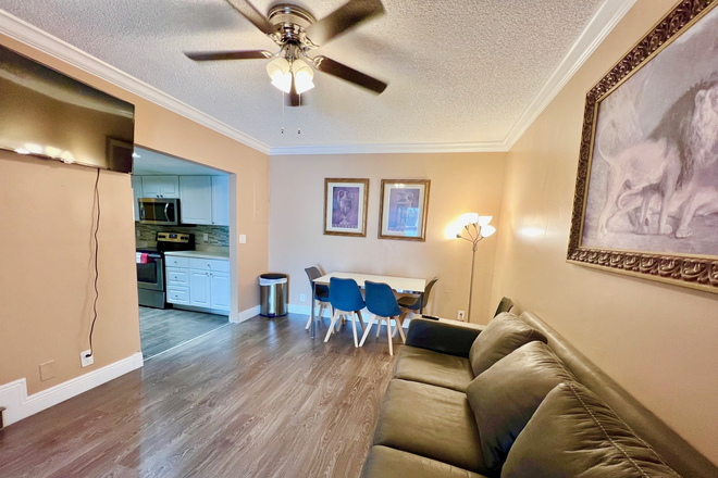 Photo - furnished home with private bathroom close to Nova medical/dental school