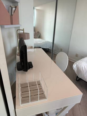 Room - Sunny Furnished Room in Fort York Condo for Rent