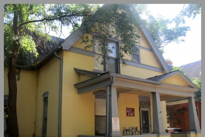 1034 Spruce - 1034 Spruce St. (2BR/ 1BA)