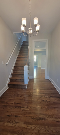 Foyer - Renovated/Modernized: 3 Bed, 2 Bath With Great Amenities- Downtown Lynchburg Duplex