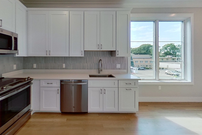 Visit hubrealtyproperties.com - Roommate Matching Program, Brand new renovation, laundry in unit, all utilities included Apartments