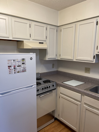 One Bedroom - 1, 2, And 5 Bedroom Apartments On Gilbert