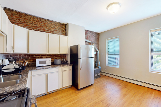 Call NOW for showings! 617-236-8600 - HAMMOND ST - *NO FEE* LRG SOUTH END 2BR/1BA AVAIL *9/1/2026* W/ LNDRY IN BLDNG, FREPLCE, EQUAL BDRMS Apartments