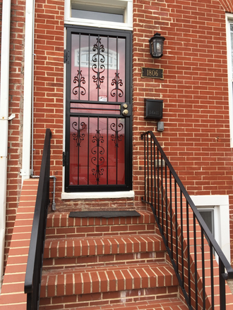 Front View - 2 Furnished Bedrooms w/ Private Baths near Medical Campus Townhome