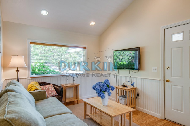 Living Room - Every you need! Everything You Need 1 Person House