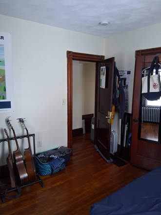 Available Bedroom - Room in Near Allston-Honan Library Duplex