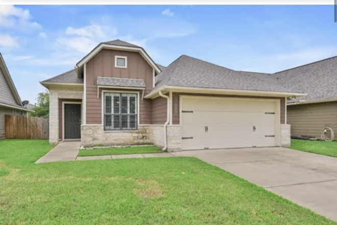 Front of house - Beautiful home in Bryan