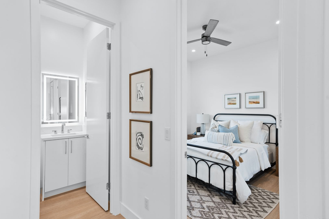 Photo - BUR Apartments