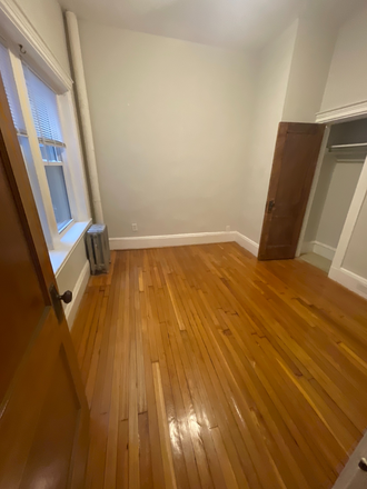 Call NOW for showings! 617-236-8550 - HEMENWAY ST - *NO FEE* SPLIT 1BR FOR 2 PPL IN SYMPHONY FOR *1/1/2026* W/ H&HW INC, LNDRY IN BLDNG Apartments