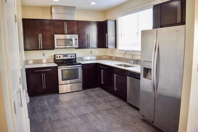 Photo - The Edge Apartments