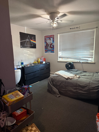 Bedroom - Your own room on the Hill for < $1,000