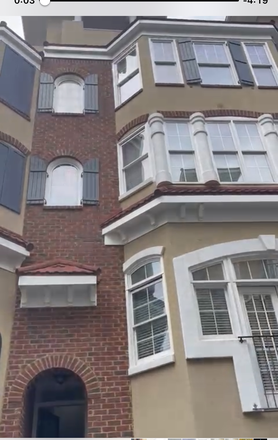 Outside view - Condo apartment close to Emory