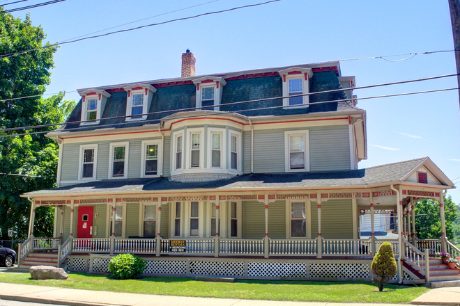 324 Valley - 4 Bedroom Apartment For Rent