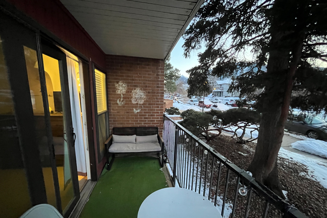 Balcony - College Townhomes