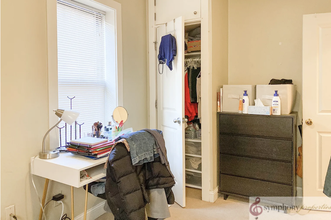 Bedroom - Incredibly convenient 2bed/1br apartment - Directly across from ISEC/EXP!