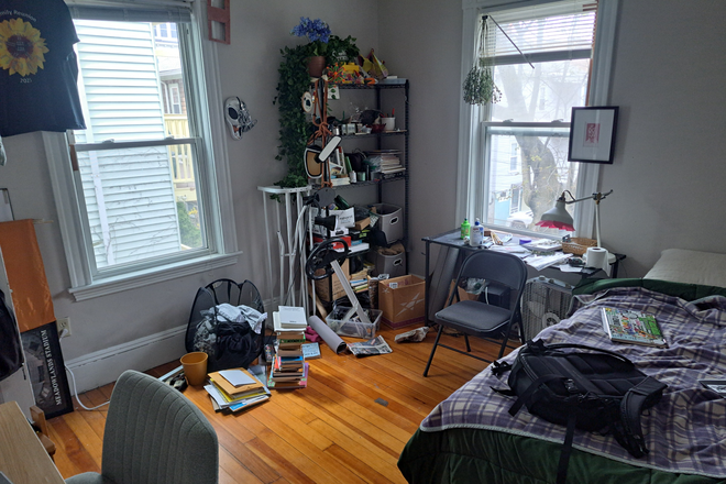 Bedroom (view 1) - 1 bedroom in Mission Hill 4-bedroom