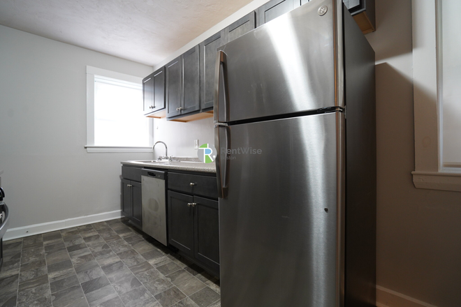1 - AUG 2026 – Spacious 4 Bed / 2 Bath in Brookline Hills | Steps to D Line | NO FEE Apartments