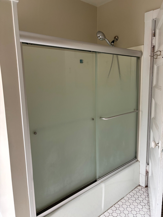 Bathroom - Three Bedroom Apartment located between Harvard Square and Central Square