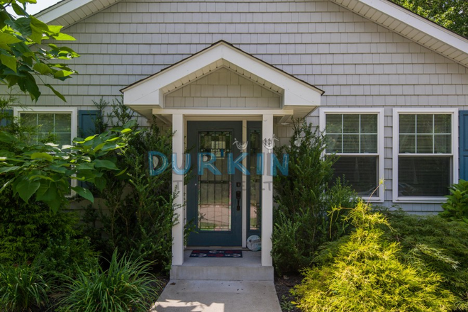 Front - Modern and Clean 3 Bed 2 Bath Rental, Walkable to State Beach House