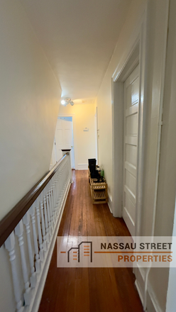 Hallway - 3BR apt-Pine St-Princeton