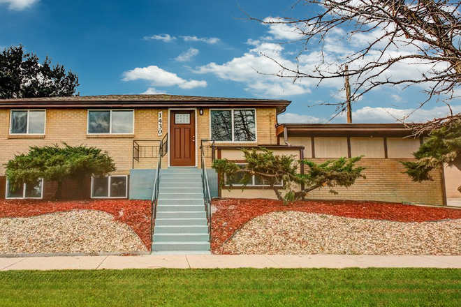 outfront main pic - 5-Bedroom Home Near DU!!! FREE ONE-MONTH CONCESSION!!!
