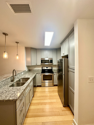 2 Bed Kitchen - The Kenilworth on JPA - Now Leasing for 2026-2027 Apartments