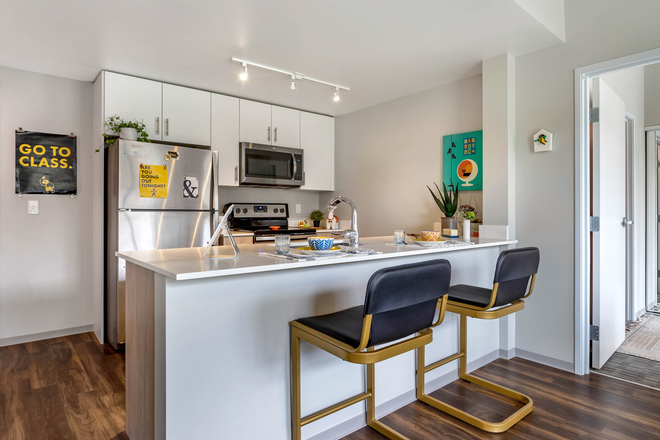 kitchen - Sublease: RISE at Riverfront Crossings Apartments
