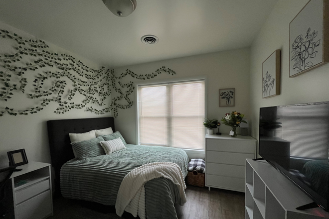 Bedroom - Townhouse