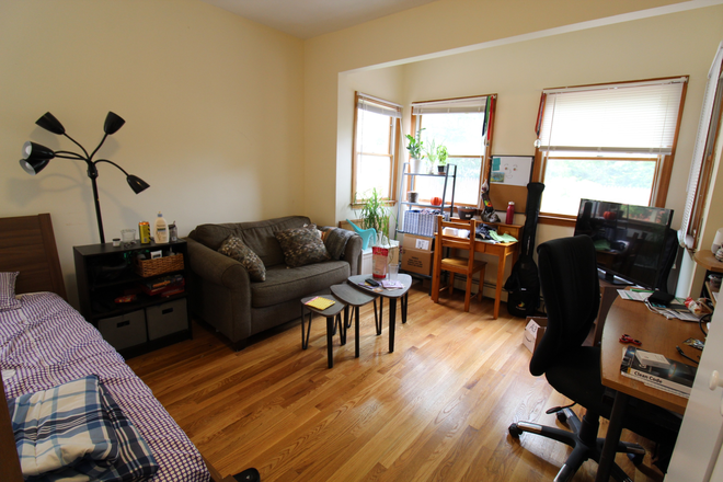 3 - First floor apartment with patio near Central T. Quiet street.