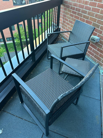 Patio - 2 Bed / 1 Bath Apartment Next to HBS! Utilities Included