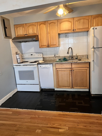 LIVING - 2 BED AVAIL 9/1/25!