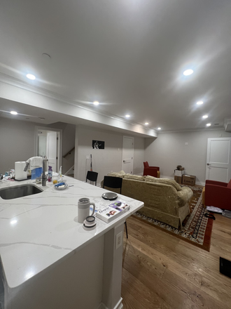 Call NOW for showings! 617-236-8600 - MOUNT HOOD RD - *NO FEE* NEWER RENOVATED 3BR DUPLEX AVAIL *9/1/2026* W/ IN UNIT LNDRY, 2 BATH PORCH! Apartments
