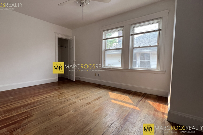 Call NOW for showings! 617-236-8600 - CHETWYND RD - *6/1/2026* LRG 5BR + OFFICE OR 6BR NEAR TUFTS W/ IN UNIT LNDRY, 3 PRKNG, EIK, DW, DCK! Apartments