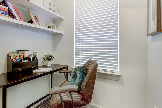 Study(furniture not included) - Relet:2BR thome for Faculty/Staff only-Stanworth Lane-Princeton