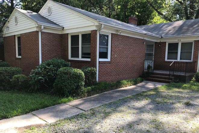 Front of building - Duke East Wall. Beautiful 2 Bedroom ($1700.00/month) or 1 bedroom apartment ($1400.00/month)